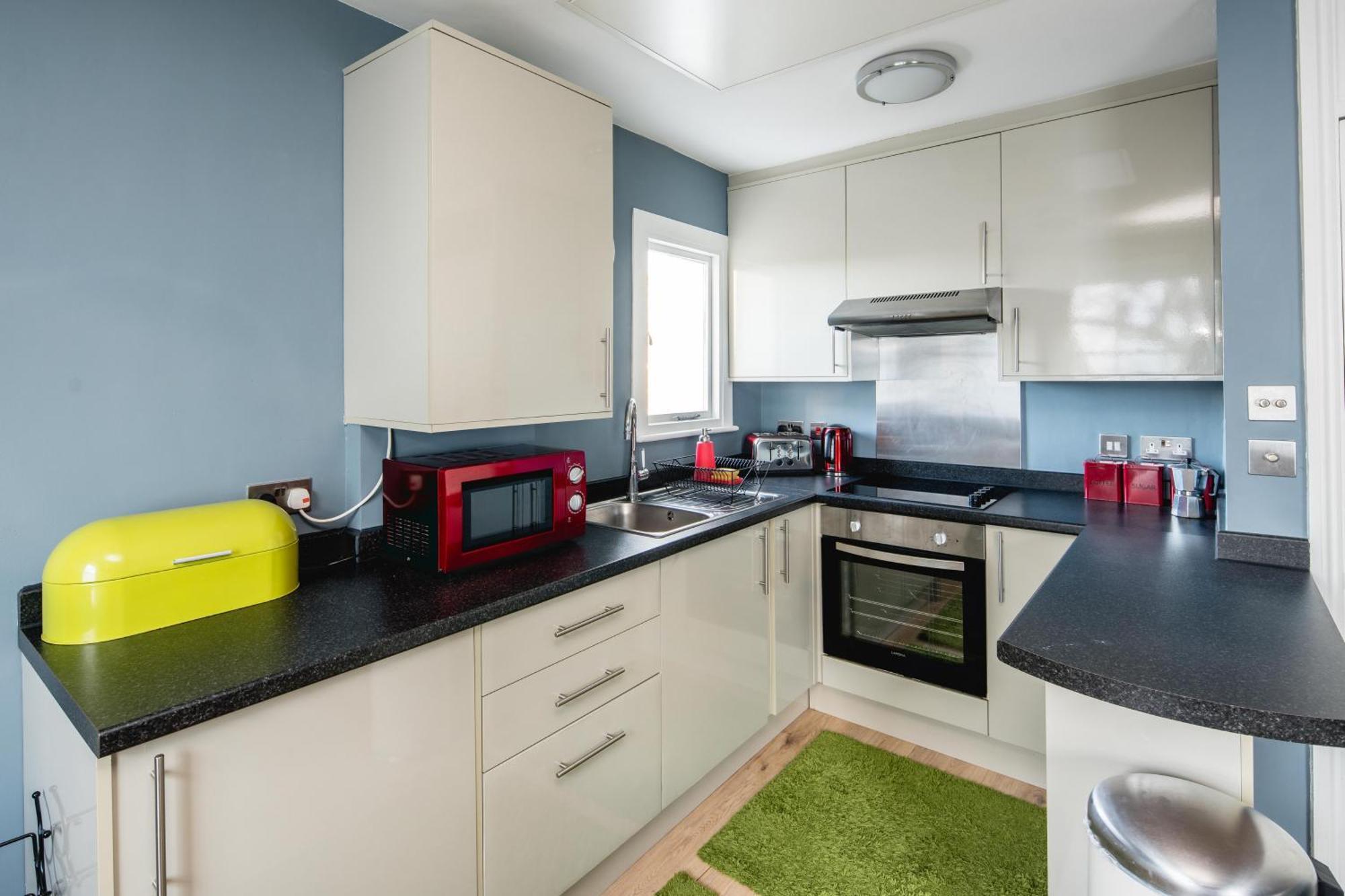 Appartamento Superb 1Bd Flat In The Heart Of Camden Town Londra Esterno foto